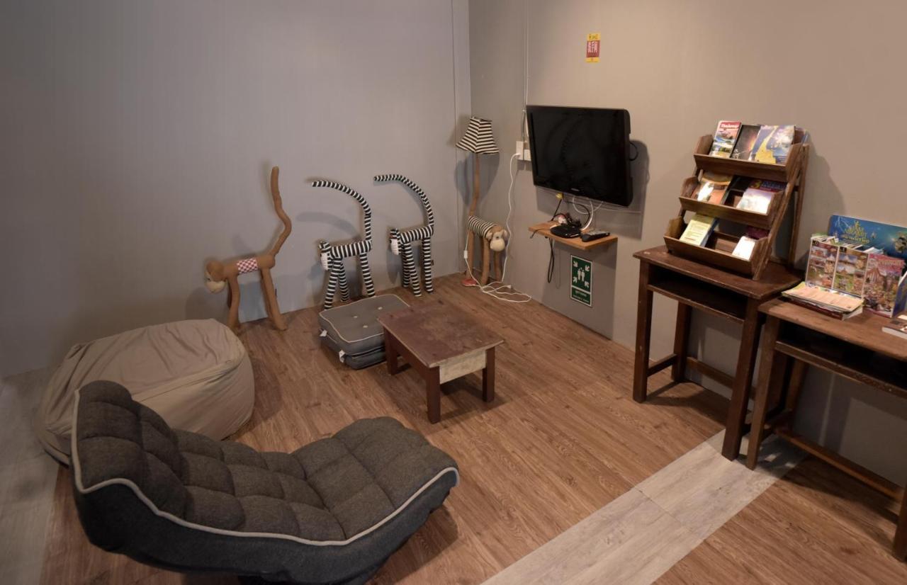 Ok Chic Phuket Hostel Zewnętrze zdjęcie