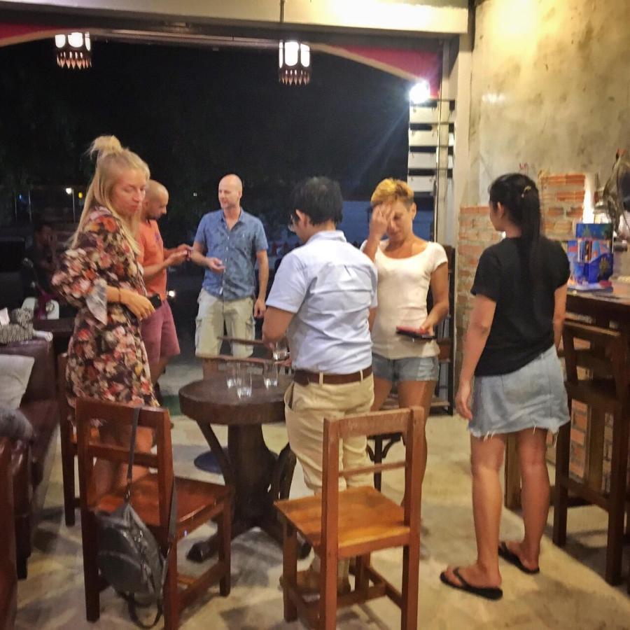 Ok Chic Phuket Hostel Zewnętrze zdjęcie